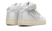 AIR FORCE 1 MID WMNS "CUT OUT STARS" DV3451 100