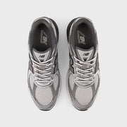 New Balance 2010 - Black / Metallic Silver / Grey